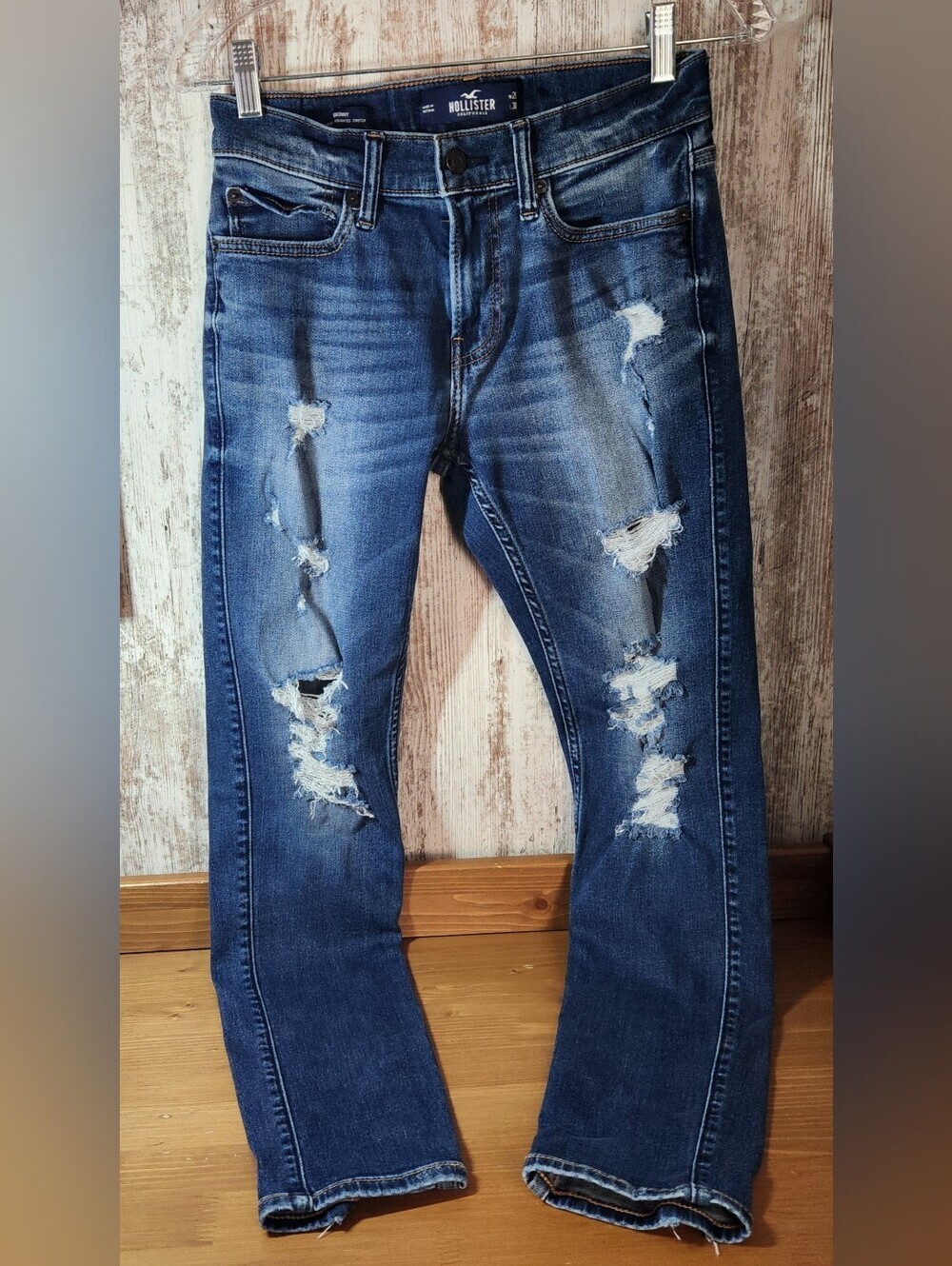 Hollister Women's Distressed Dark Blue Skinny Advanced Stretch  Jeans Size 28/30